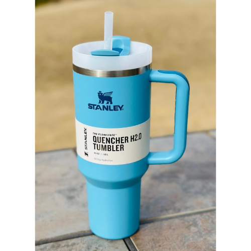 Brand New Stanley 40 oz Quencher H2.0 Tumbler w/box color POOL New